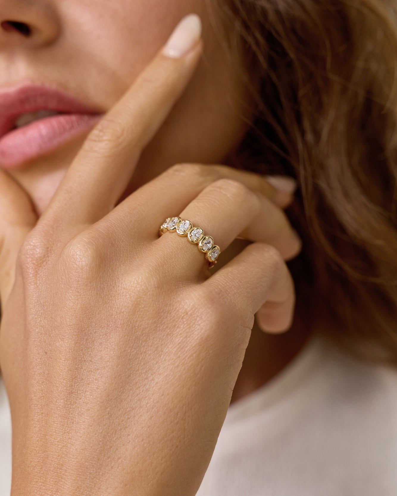 Oval lights ring