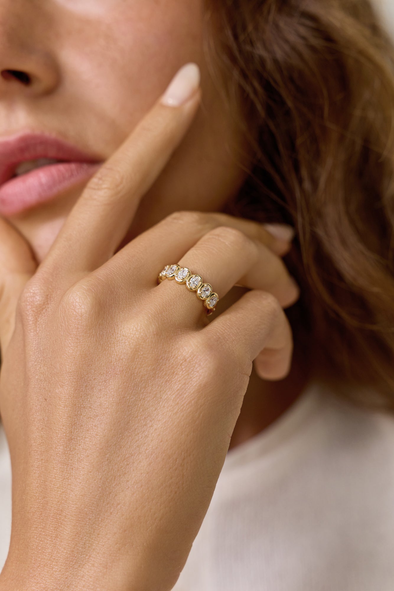 Oval lights ring