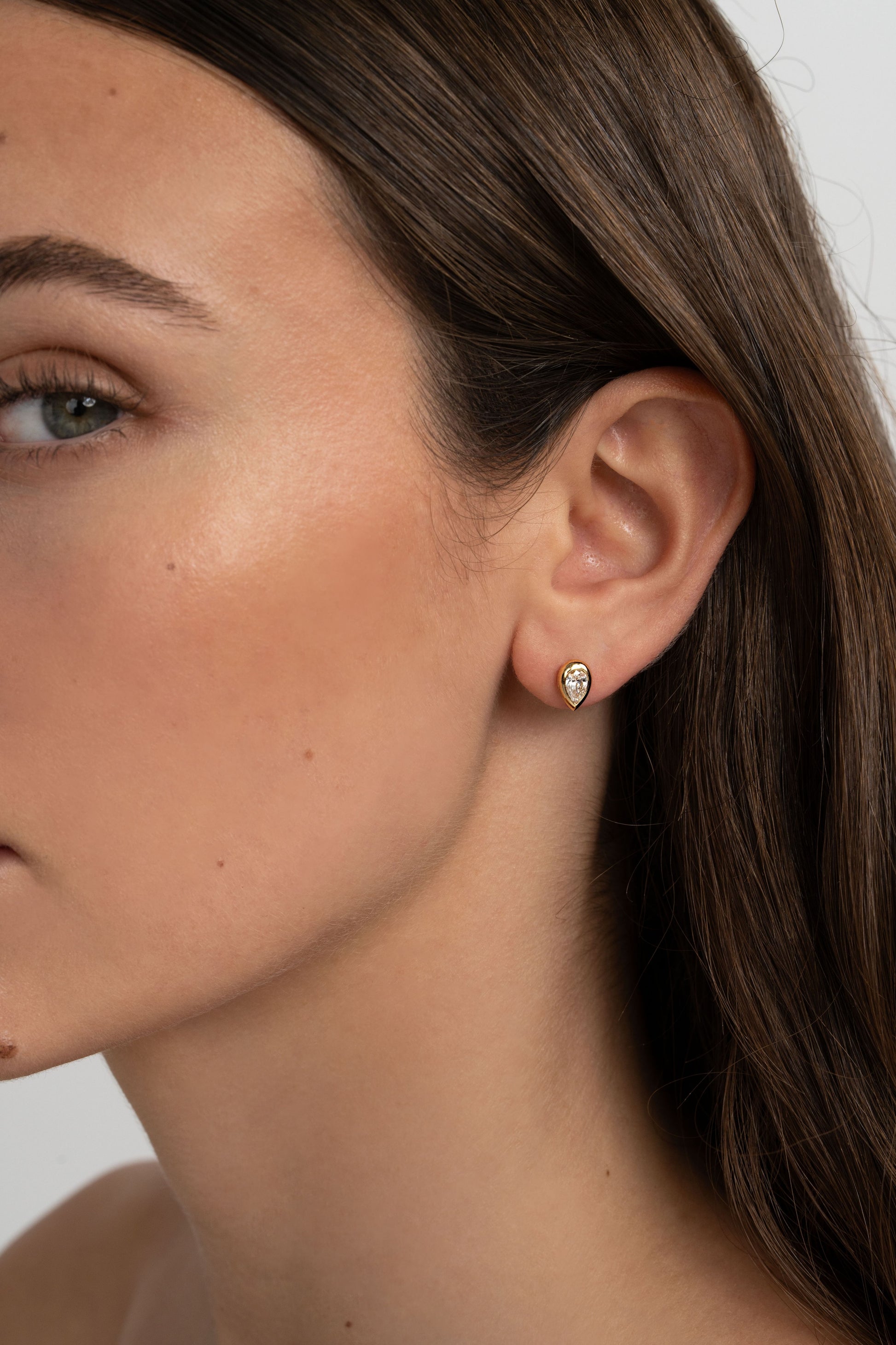a wrap of pear studs