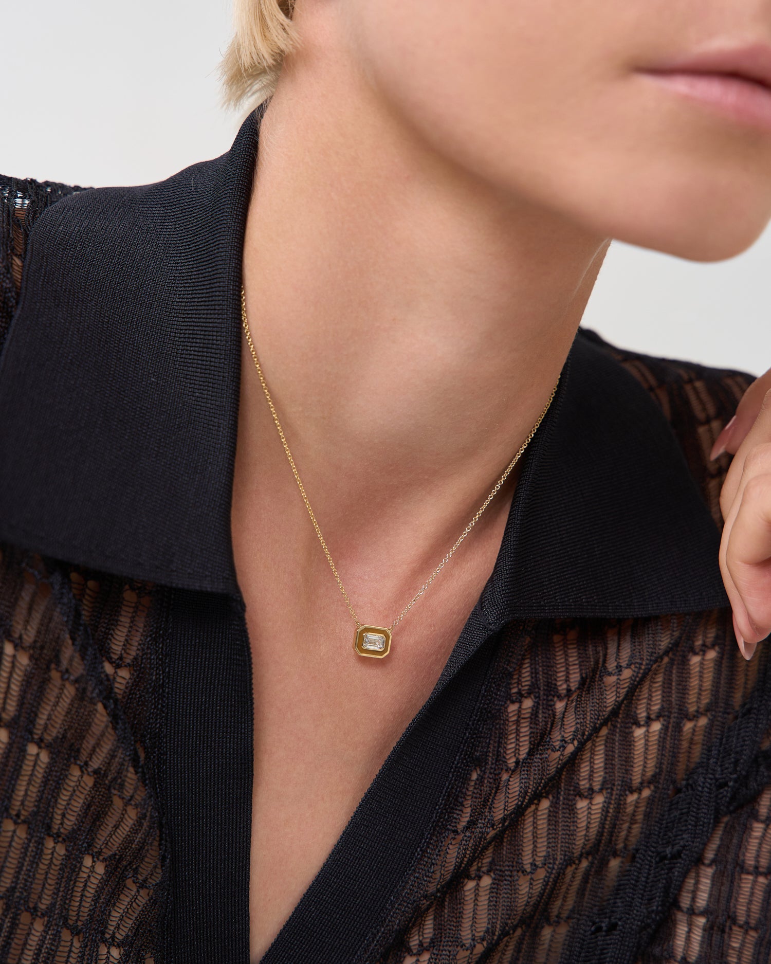 Emerald In Color - Neckpiece