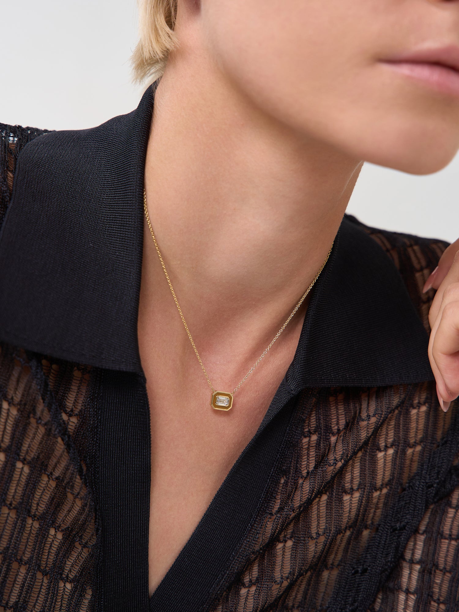 Emerald In Color - Neckpiece