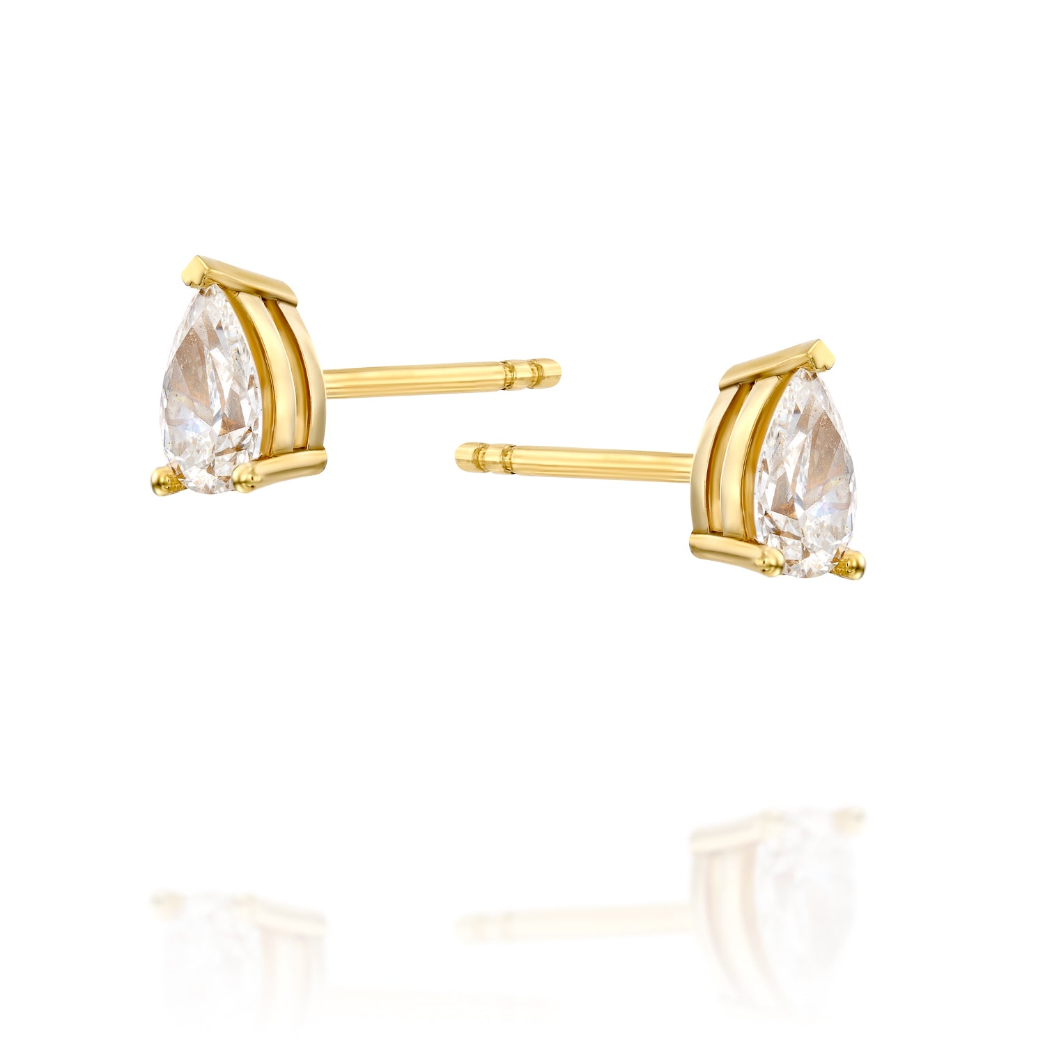 Pear diamond studs