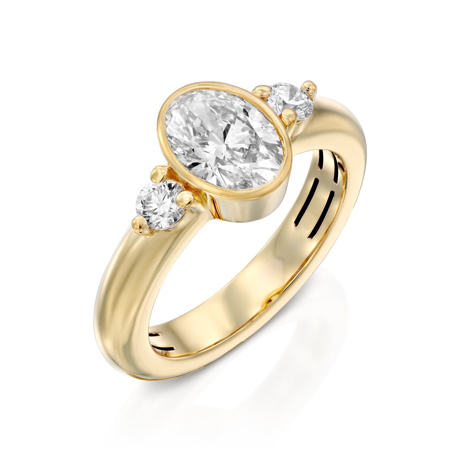 Bombay - oval bezel