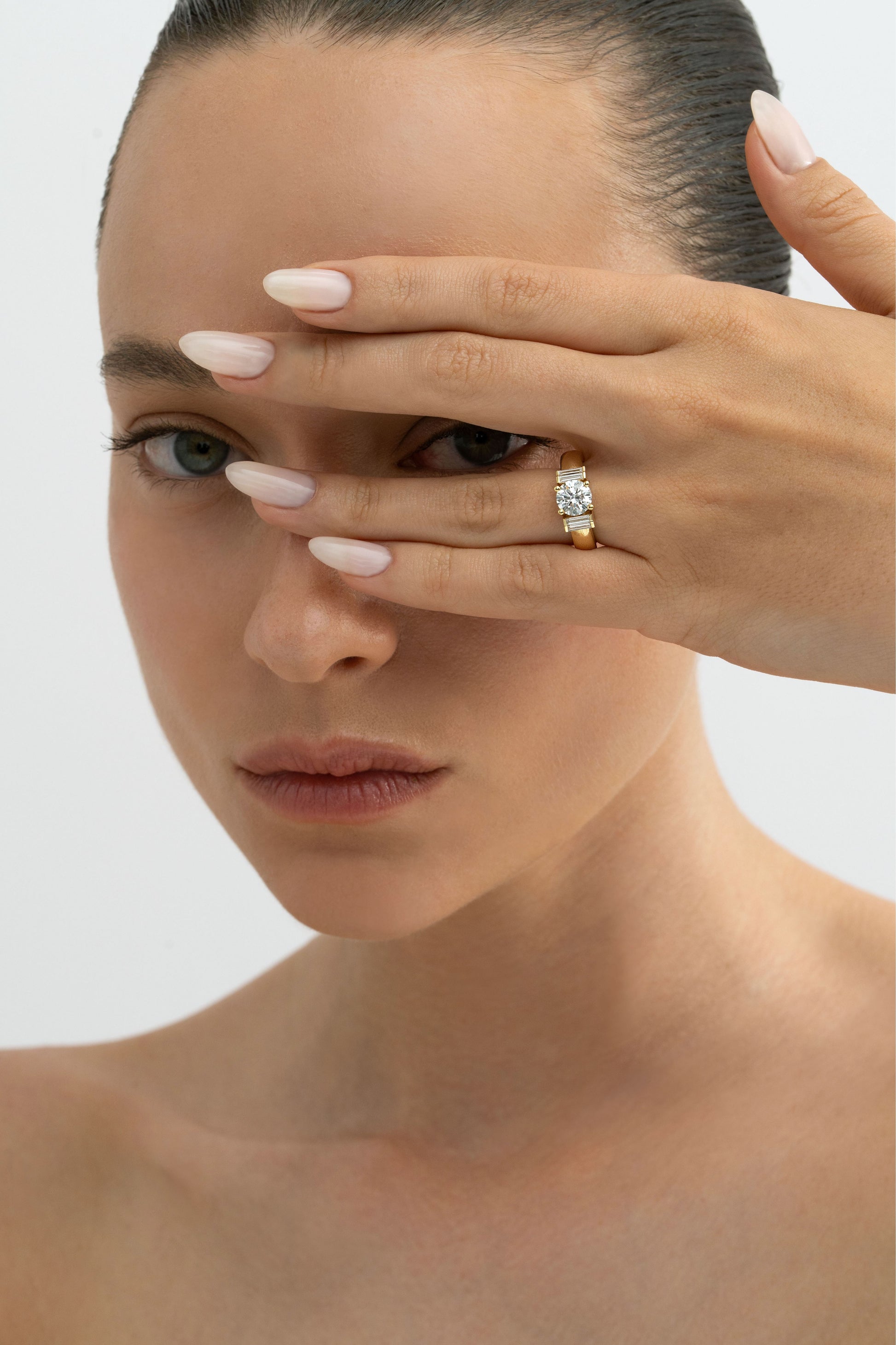 Bombay - Round Cut Baguettes