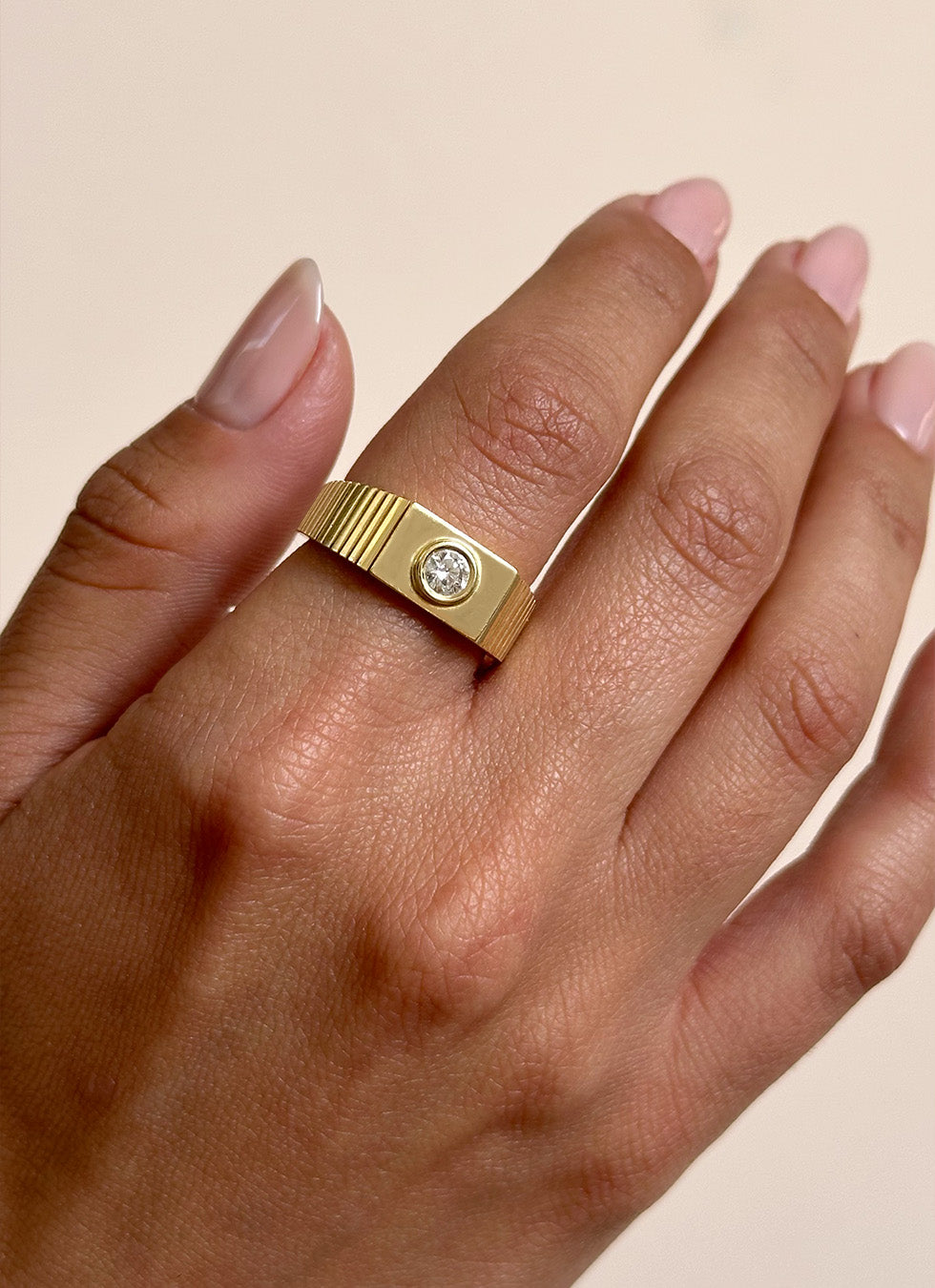 Brilliant Step Signet