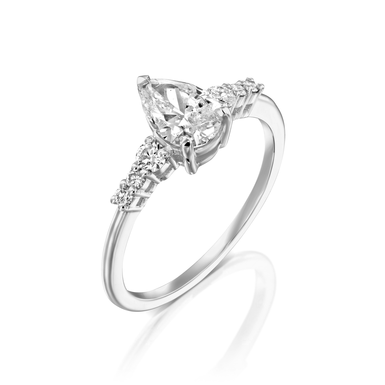 Pear Shaped Diamond Edge