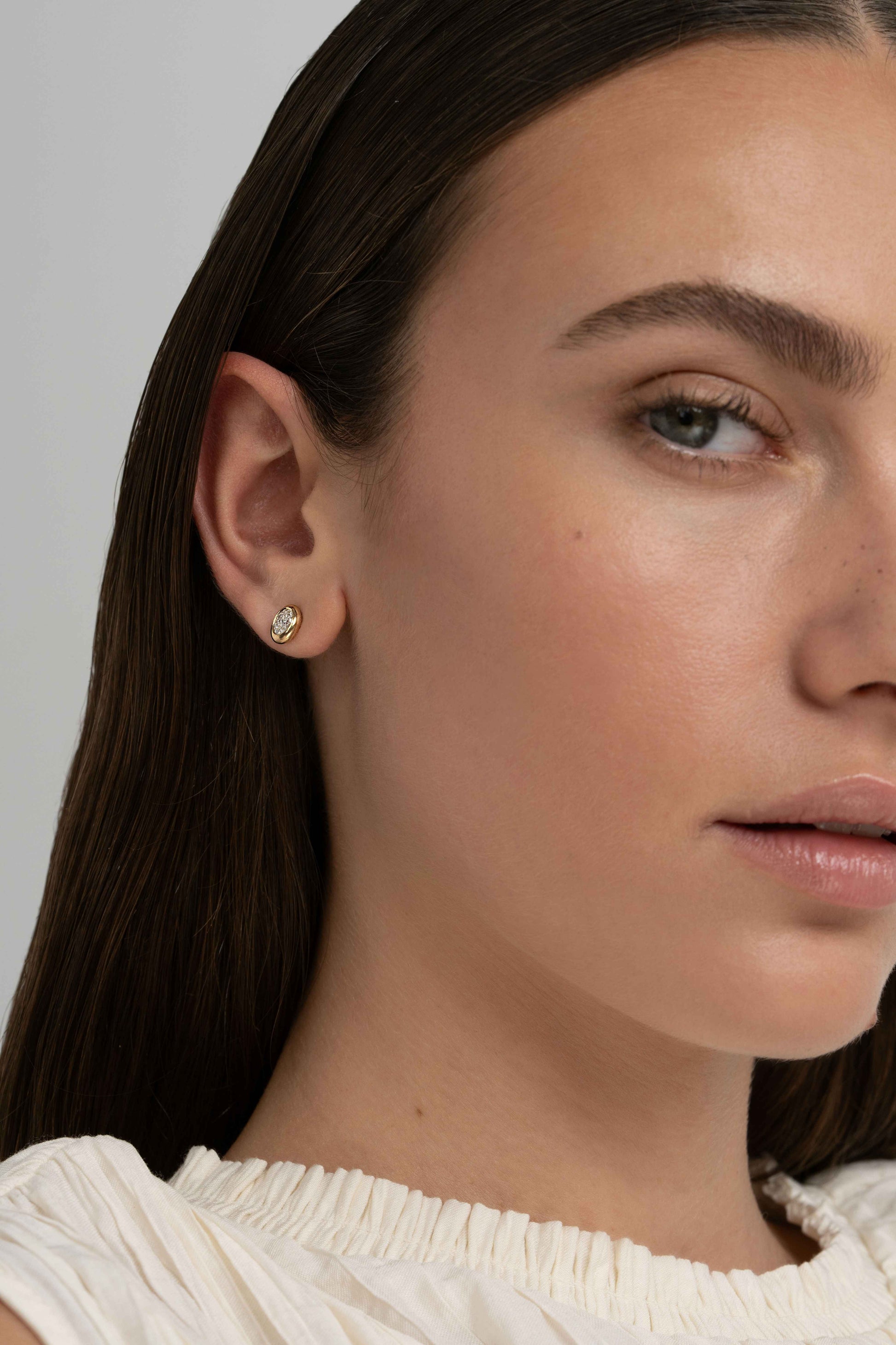 A wrap of oval studs