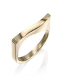gold curved line personalized design טבעת זהב מעוקל עיצוב איש