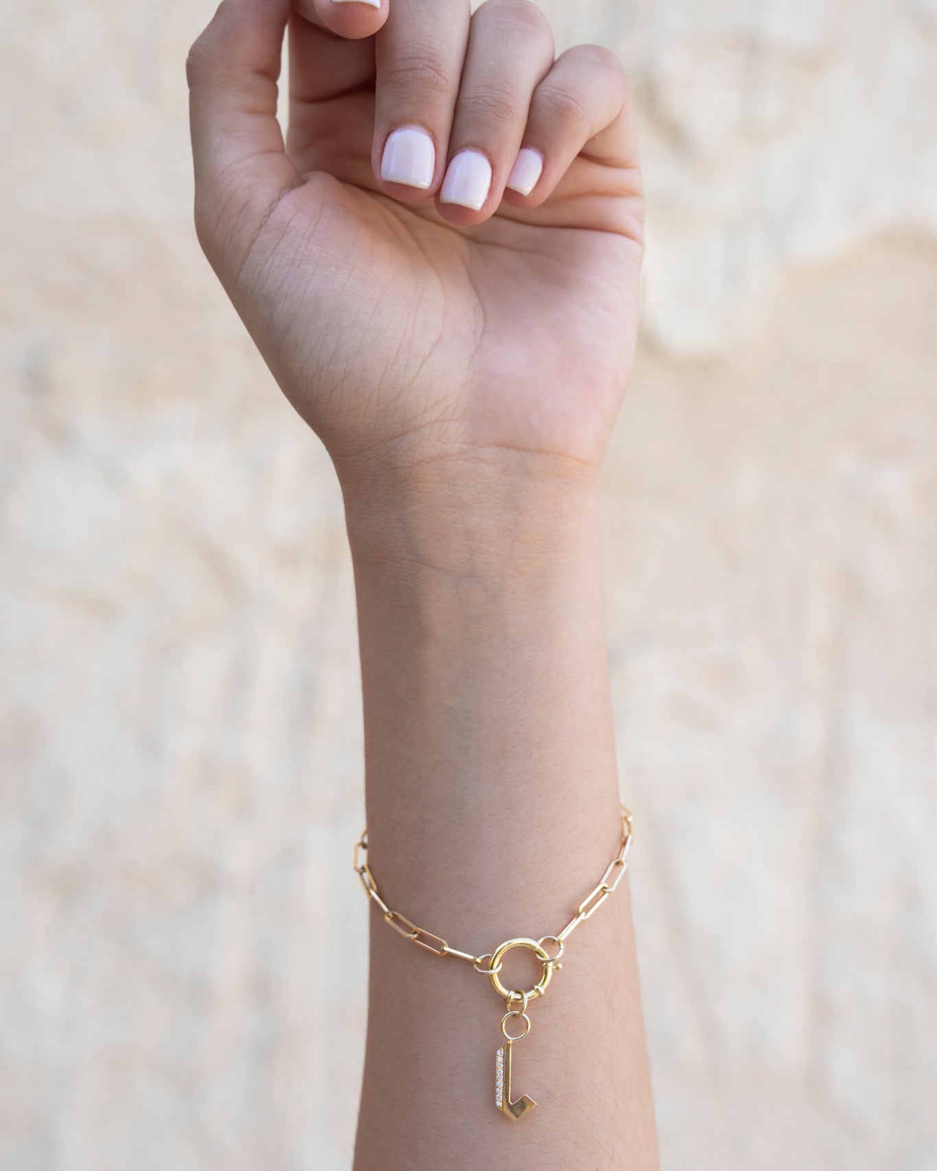 gold bracelet with pendent צמיד זהב יוקרתי עם תליון לבחירה