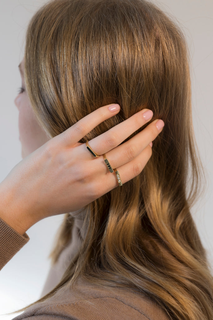 Chic - Three middle white ring - levnaro - לבאנארו