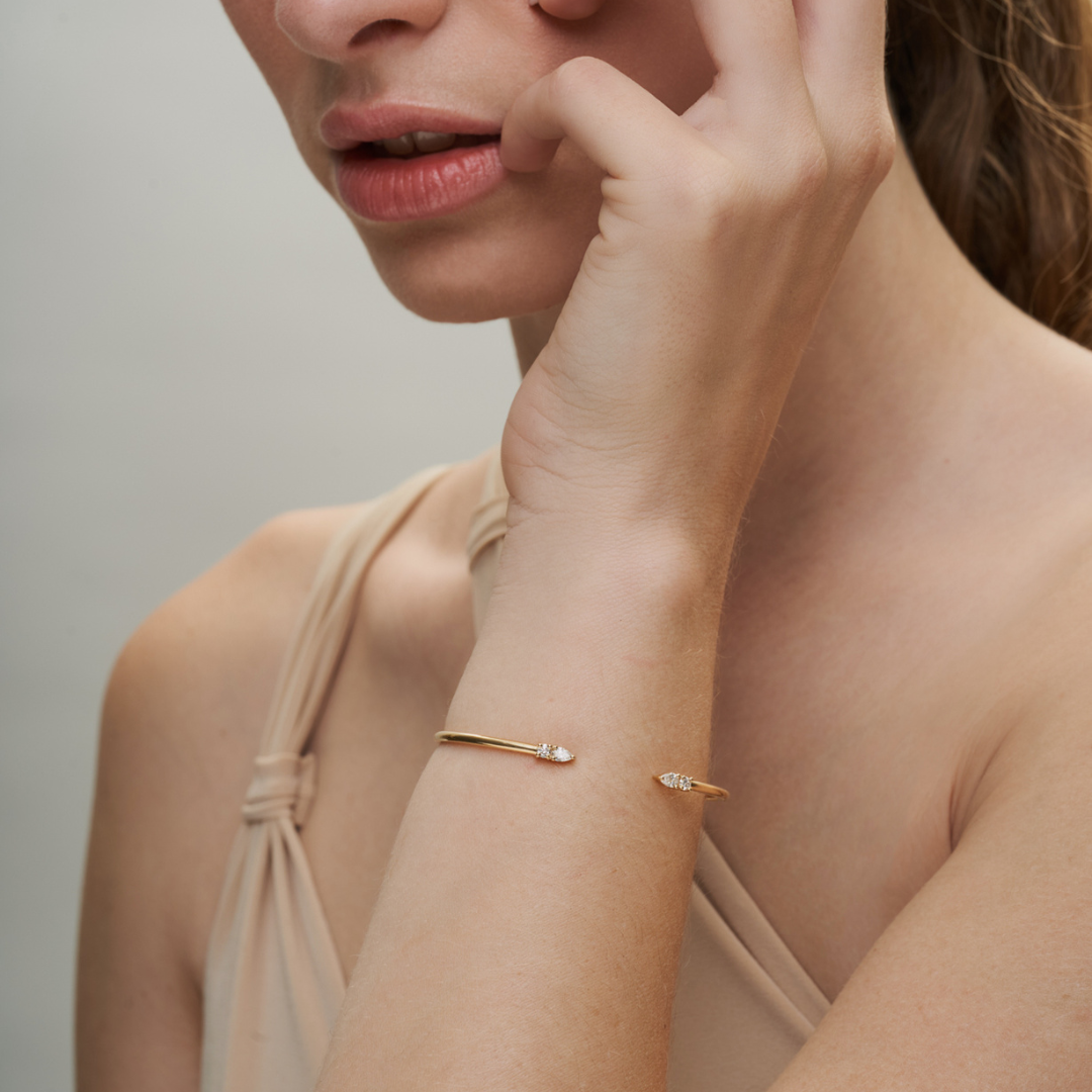 open bracelet gold luxary  צמיד יהלומים פתוח זהב